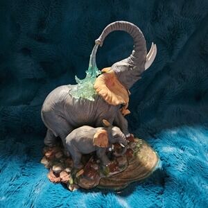Elephant Statue‎ Figurine with Baby Elephant Trunk Water Feature Home Decor